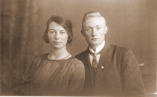 meindert en alberdina flikkema verlovingsfoto.